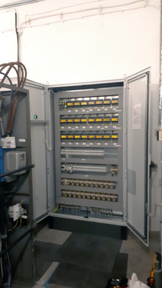 Electricity monitoring system