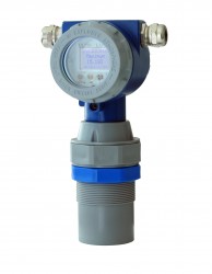 Ultrasonic level transducer